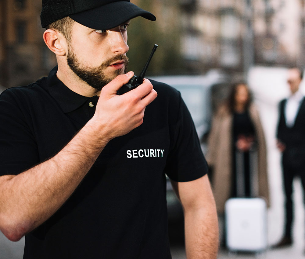 seguridad_privada-servicio-grupo-franco-monitore-guardia-de-seguridad-header